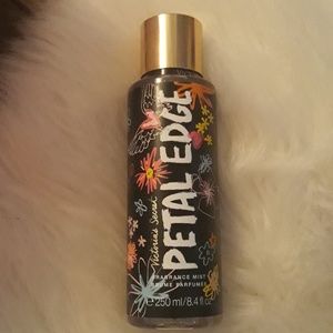 Petal Edge mist